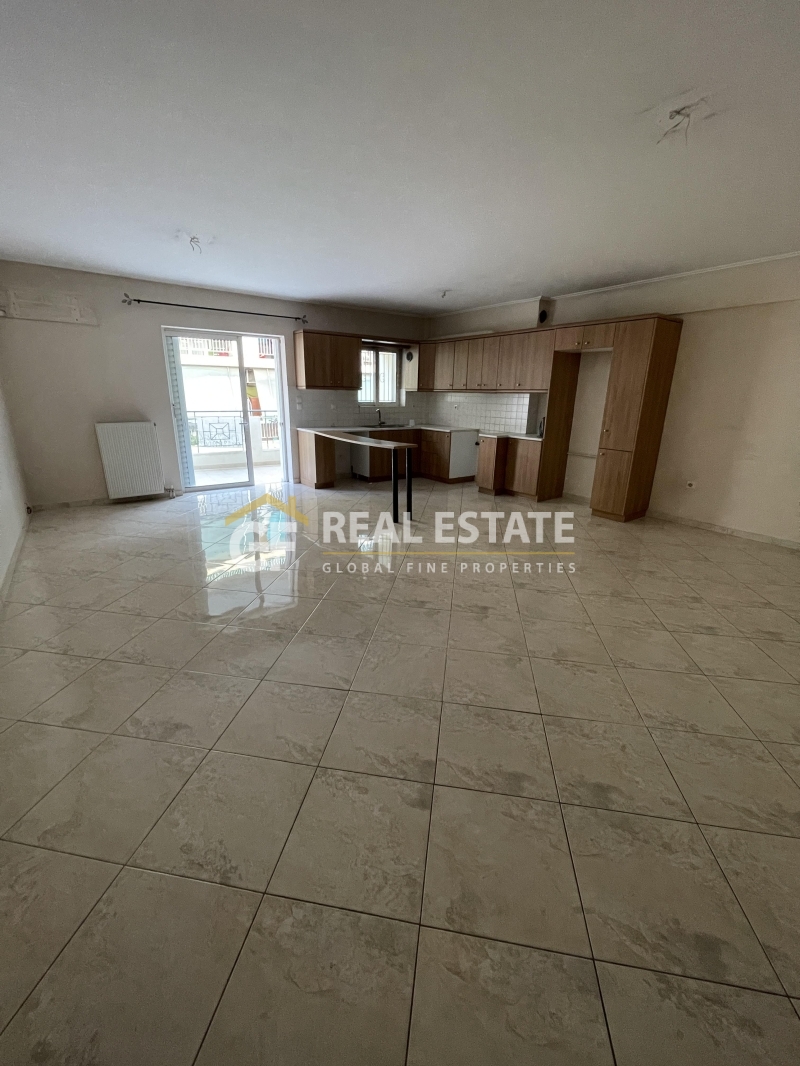 property-img